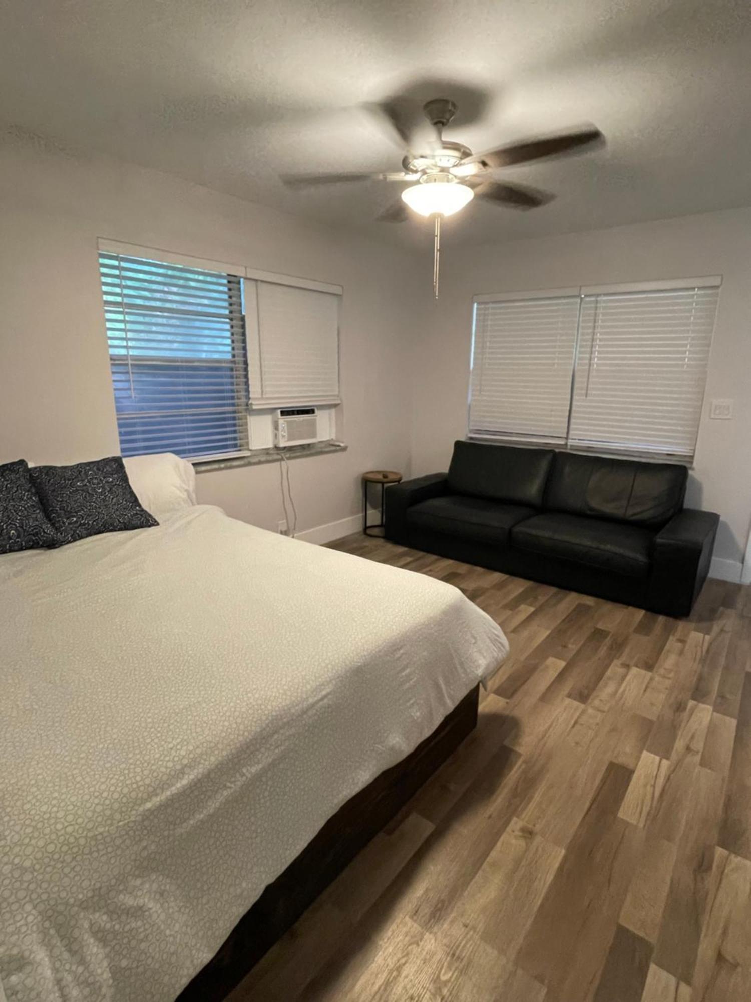 City First Story Apartments & Cottage Fort Lauderdale Buitenkant foto