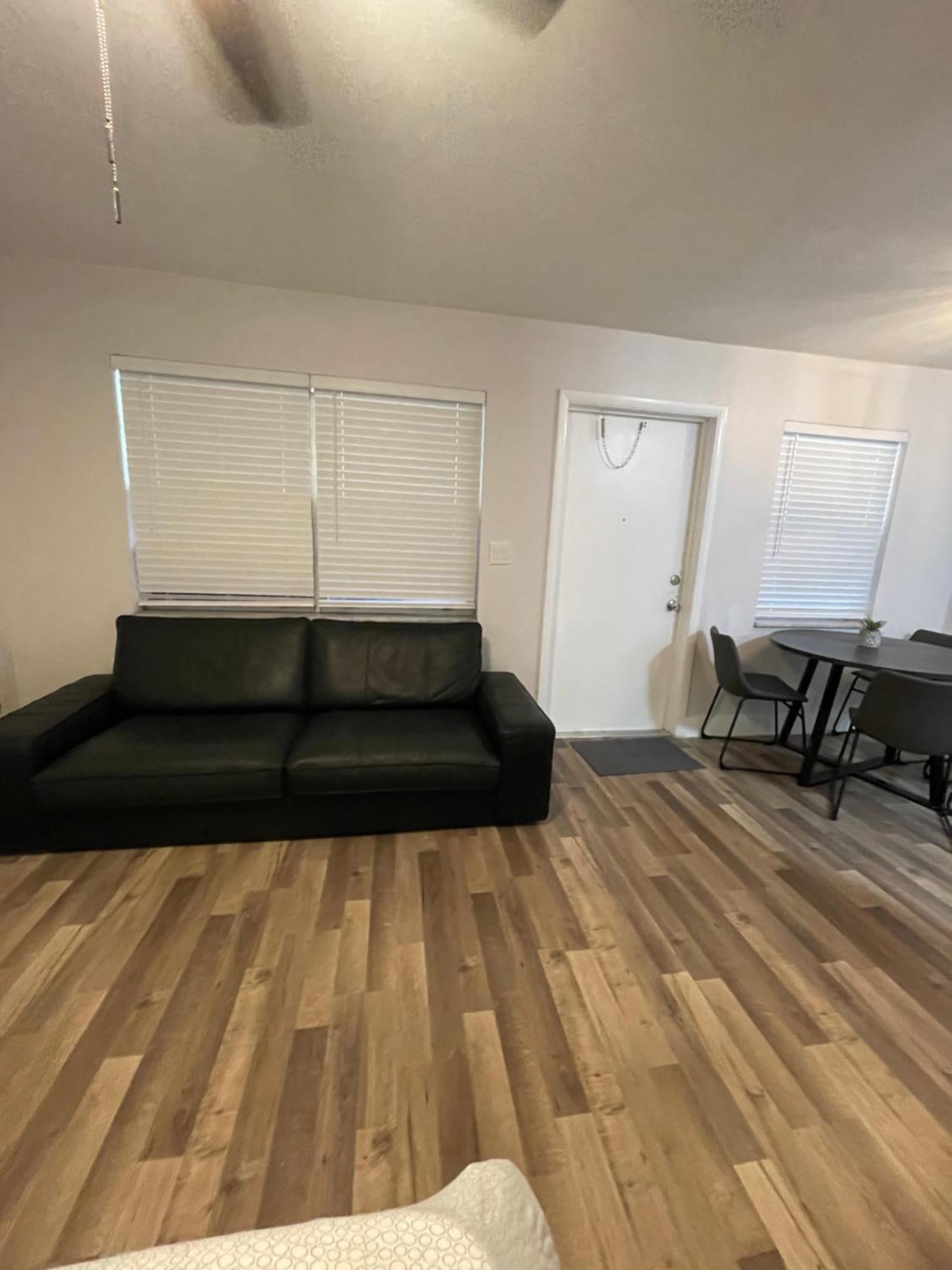 City First Story Apartments & Cottage Fort Lauderdale Buitenkant foto